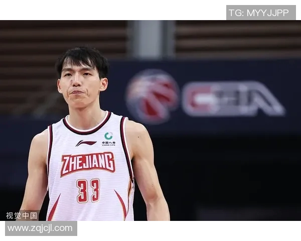 吴前：从篮球场上的领袖到生活中的奋斗者，探索他的成长与坚持之路